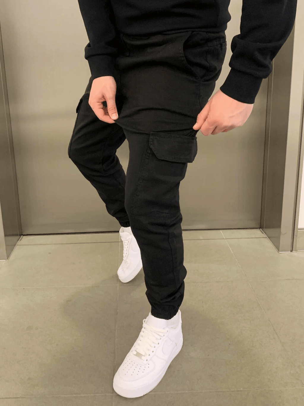 THE REFINED CARGO JOGGER