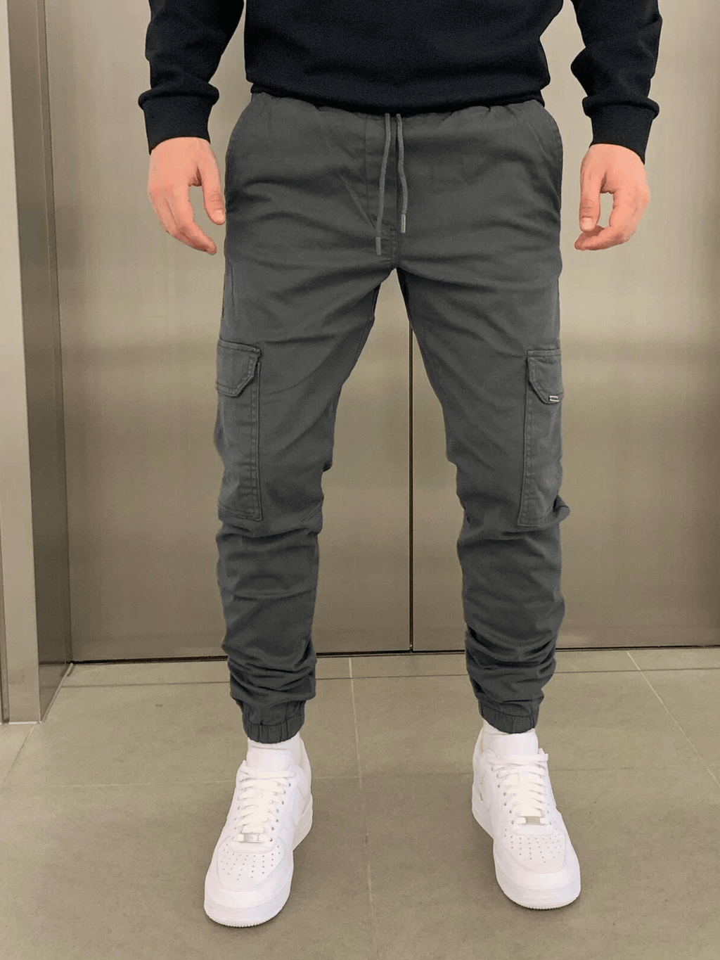 THE REFINED CARGO JOGGER