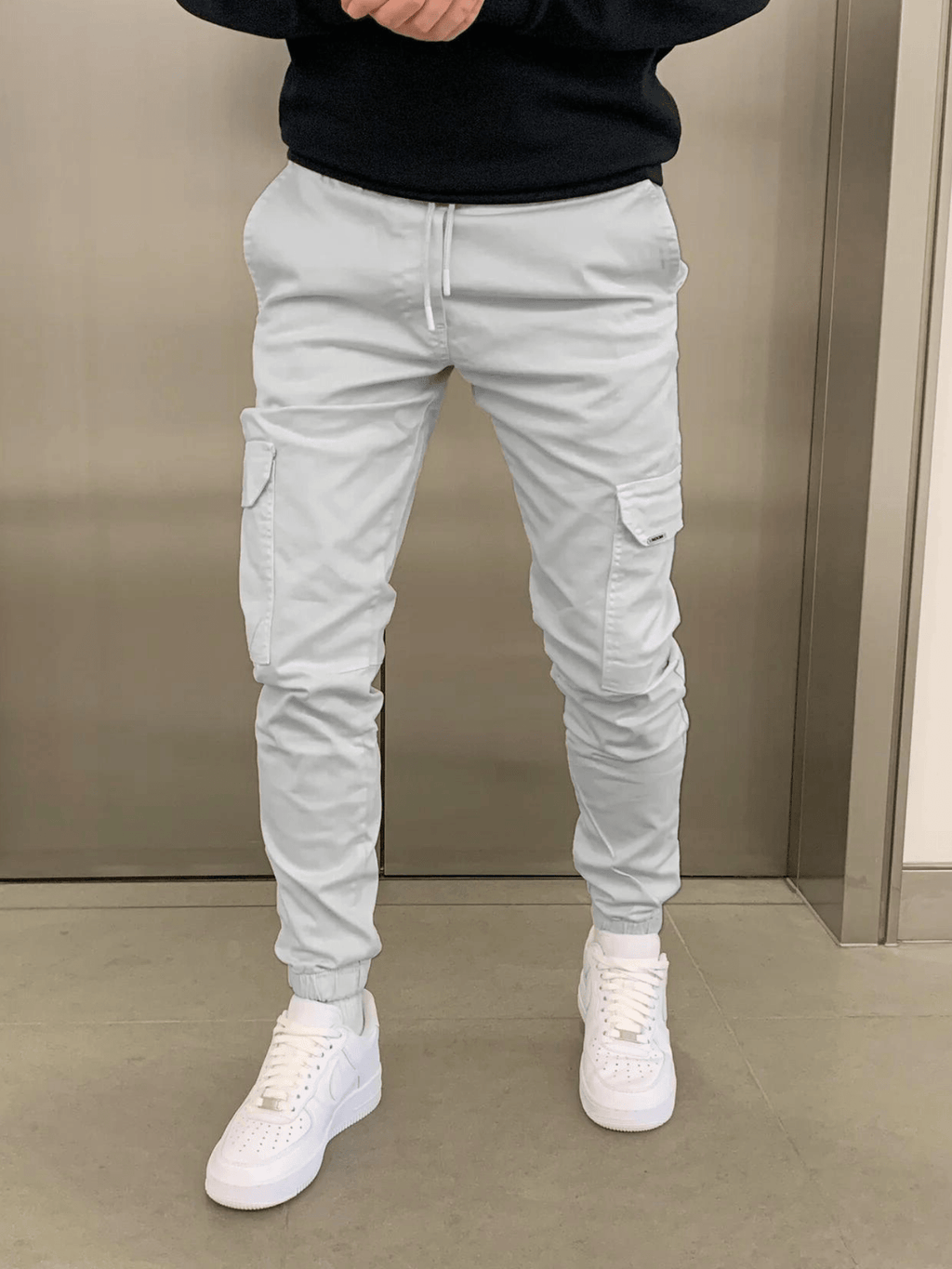 THE REFINED CARGO JOGGER